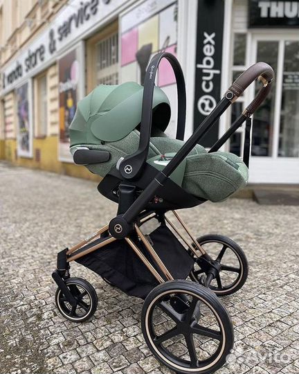 Cybex Priam 4 3в1 Leaf green