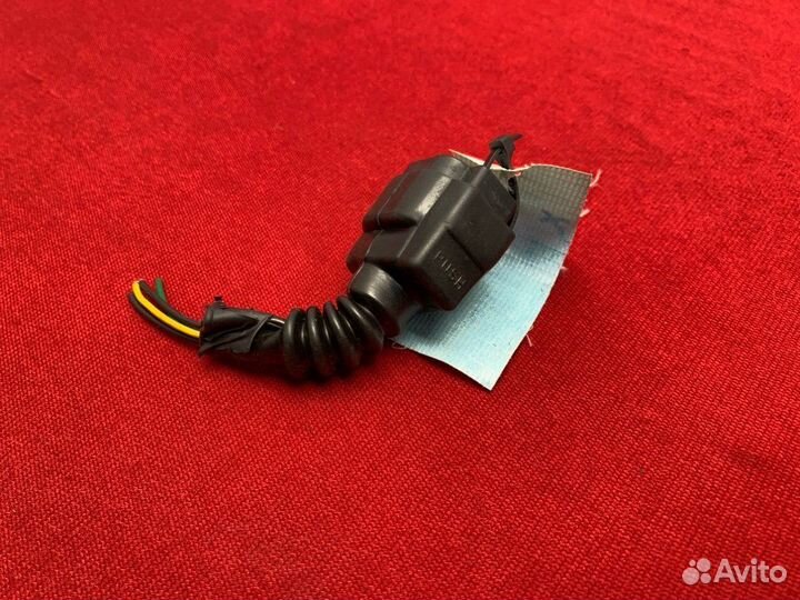 Штекер фары передний правый Hyundai Elantra XD