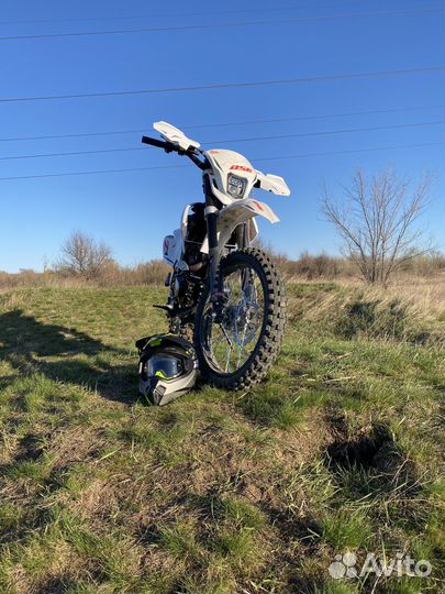 BSE Z1 Atlas white