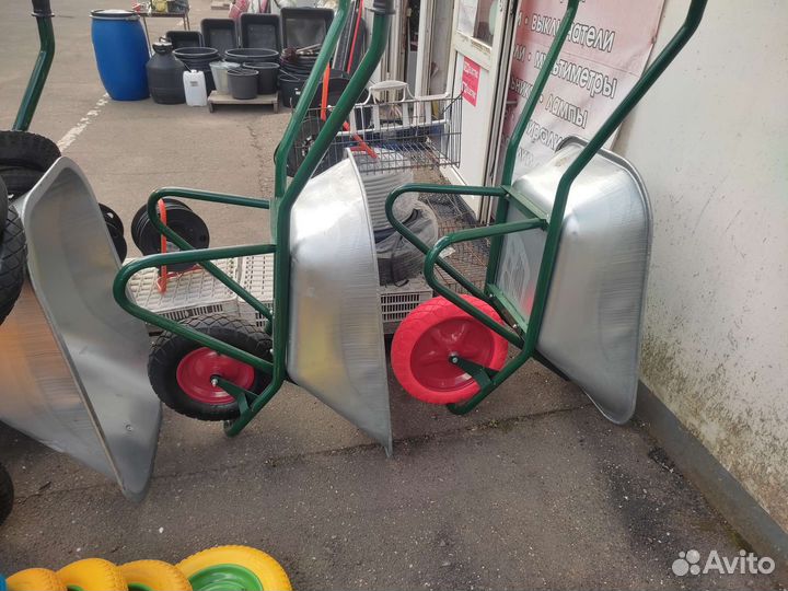 Тачка строительная усиленная и колеса