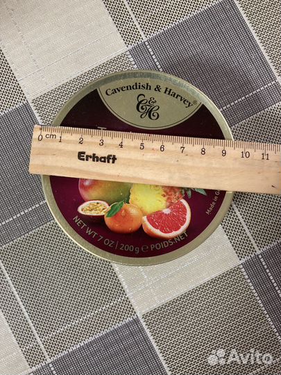 Банка метллическая, маленькая