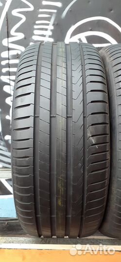 Pirelli Cinturato P7 245/45 R18