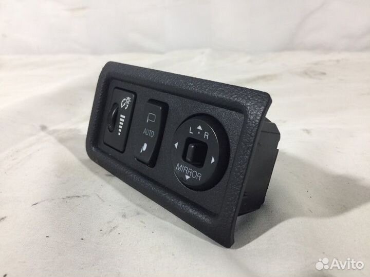 Блок кнопок Lexus Ct200H 1 До Рестайл