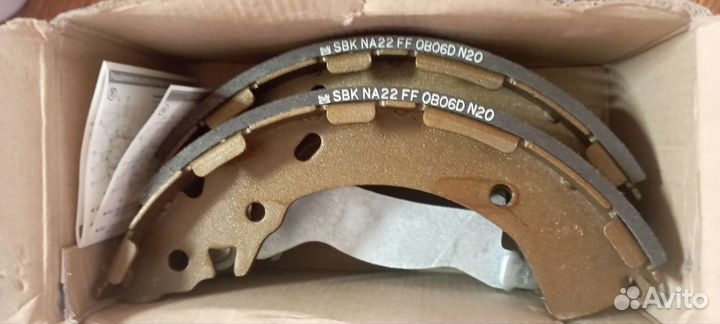 Продам новые задние колодки киа RIO х-лайн