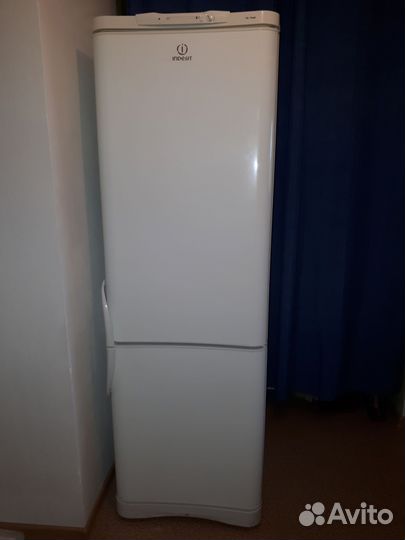 Холодильник indesit большой
