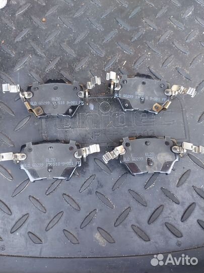 Колодки передние и задние на Gac gs5 2020г