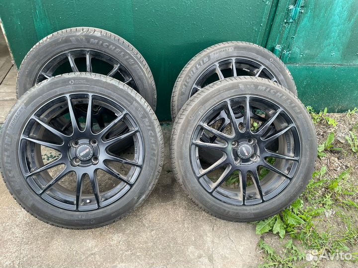 Колеса в сборе r17 летние 4 100