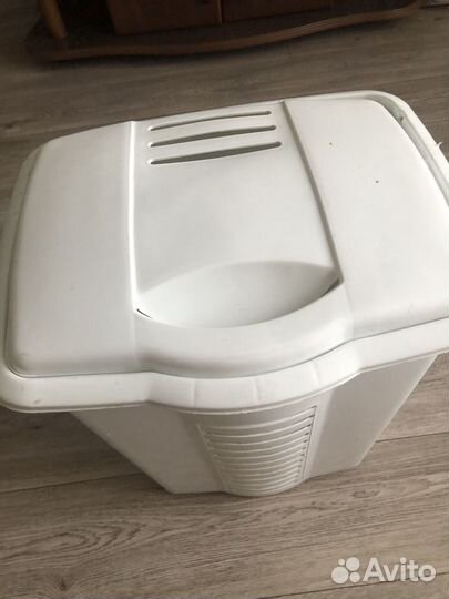 Корзина для грязного белья б/у