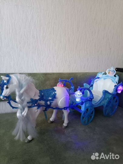 Карета с лошадью для барби