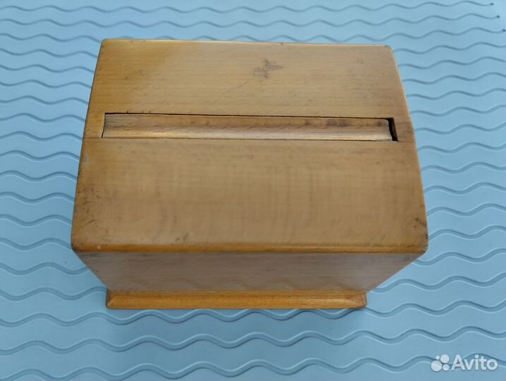 Шкатулка сигаретница - автомат - СССР 50-х годов