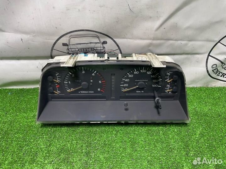 Спидометр Toyota Land Cruiser HDJ81 1HD-FT 1997