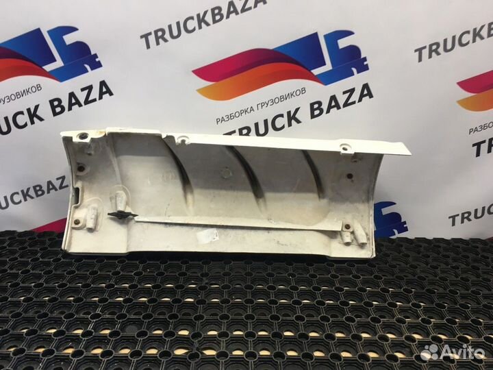 Дефлектор кабины левый Man TGA