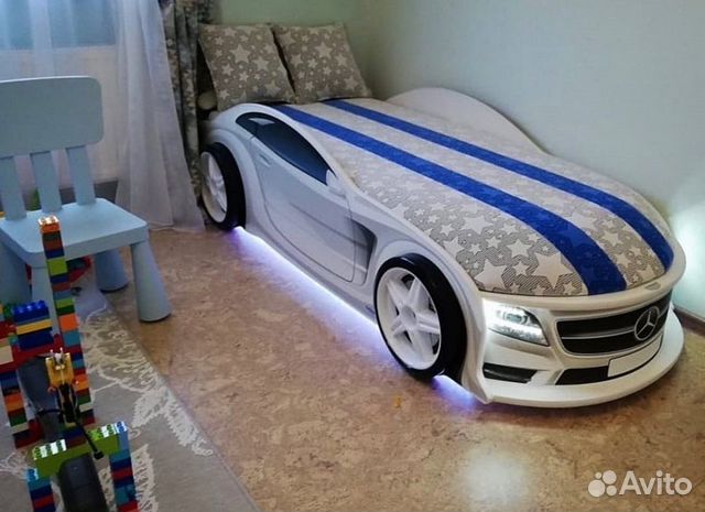 Кровать машина