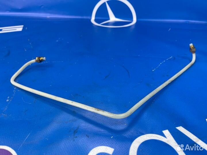 Трубка пневмоподвески Mercedes R350 W251 272.967