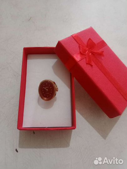 Часы-кольцо Чайка