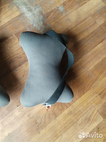 Подголовник для автомобиля