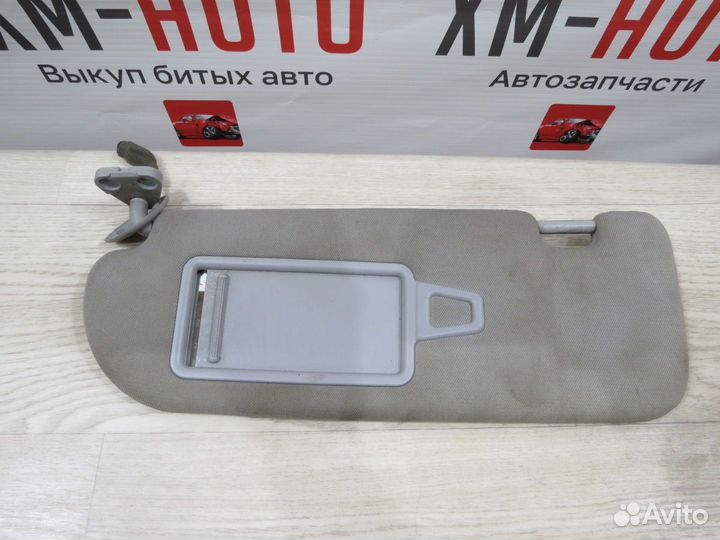 Козырек солнцезащитный левый Hyundai i40