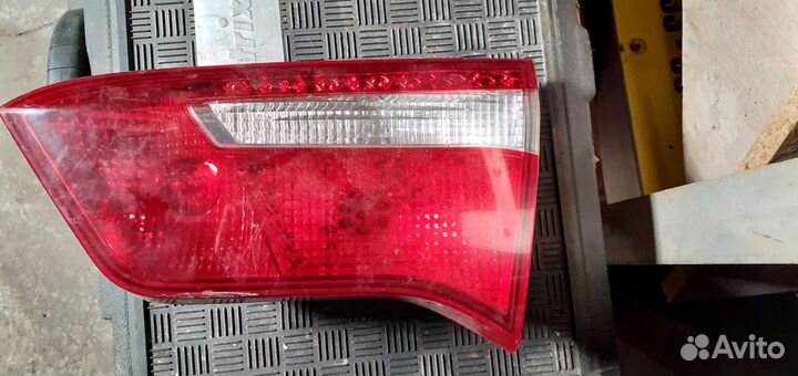 Задние фонари в крышку багажника лев иправ кио рио