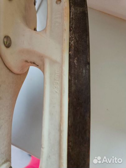 Коньки хоккейные