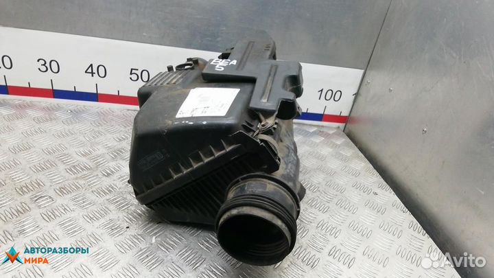 Корпус воздушного фильтра Toyota J120