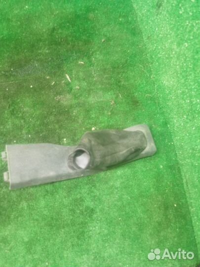 Кожух рычага стояночного тормоза Ford Focus 2 купе