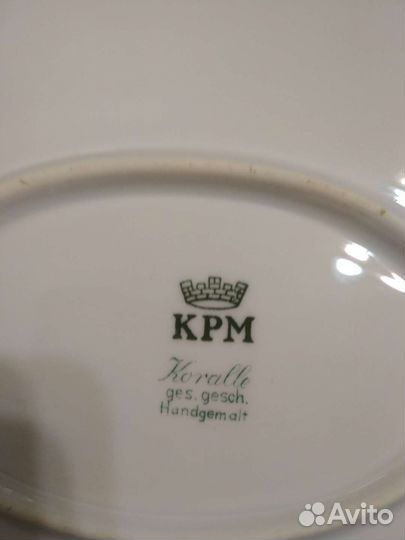 Старинное овальное блюдо, фарфор