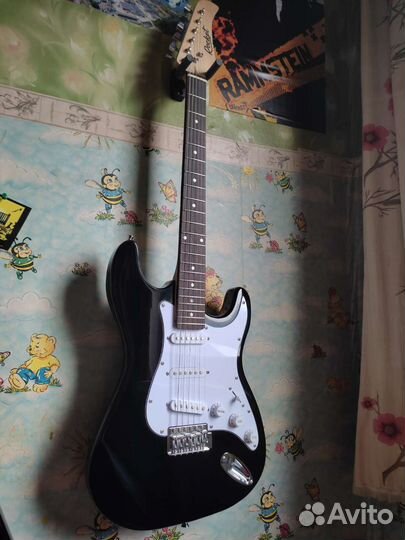 Электро гитара бу