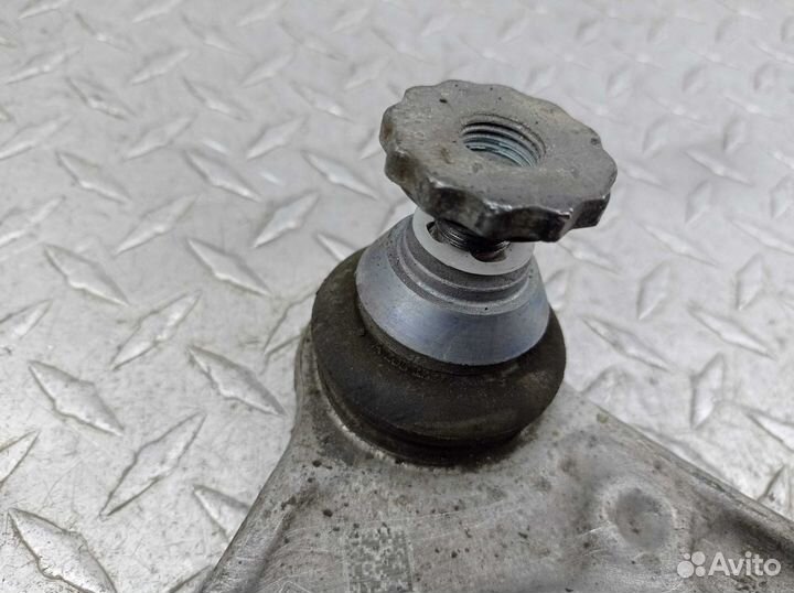 Рычаг передний правый верхний Mercedes GLC W253