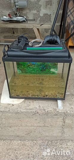 Аквариум с фильтром и аэратором