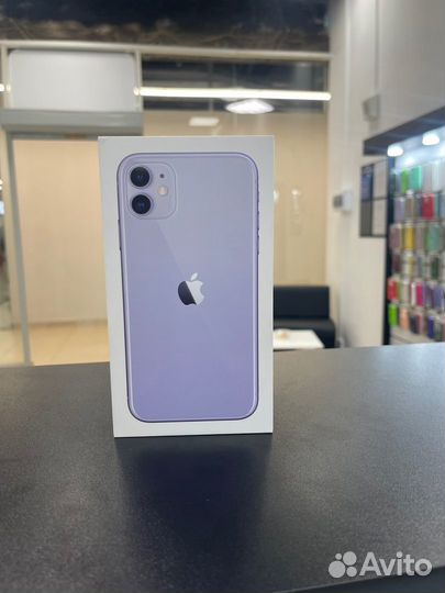iPhone 11, 64 ГБ