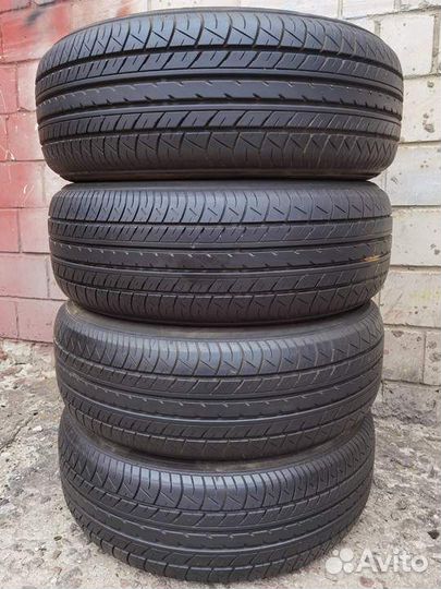 Yokohama dB Decibel E70 215/60 R16 95V