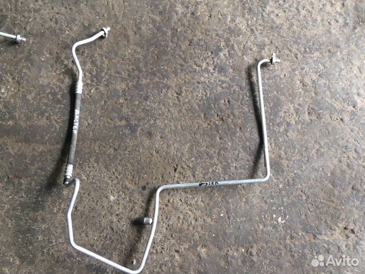 Renault duster Трубка