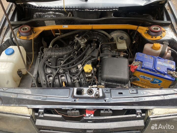 В полном разборе ваз 21099 2002г инжектор