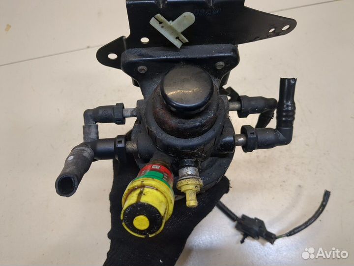 Корпус топливного фильтра Ford Transit, 2001