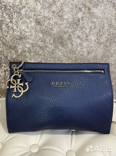 Клатч - конверт от Guess