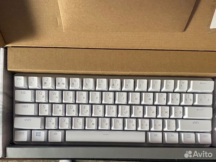 Игровая клавиатура Razer Huntsman Mini белая