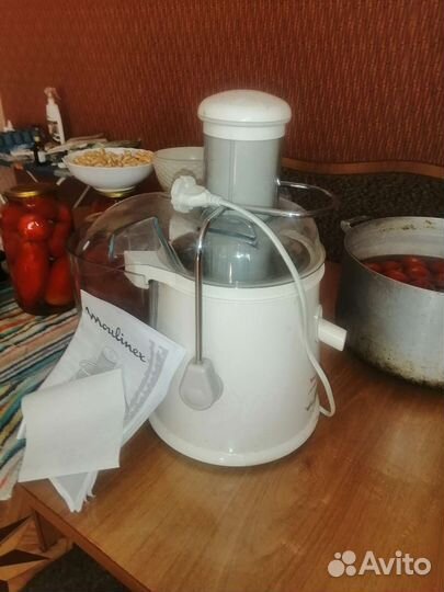 Соковыжималка новая