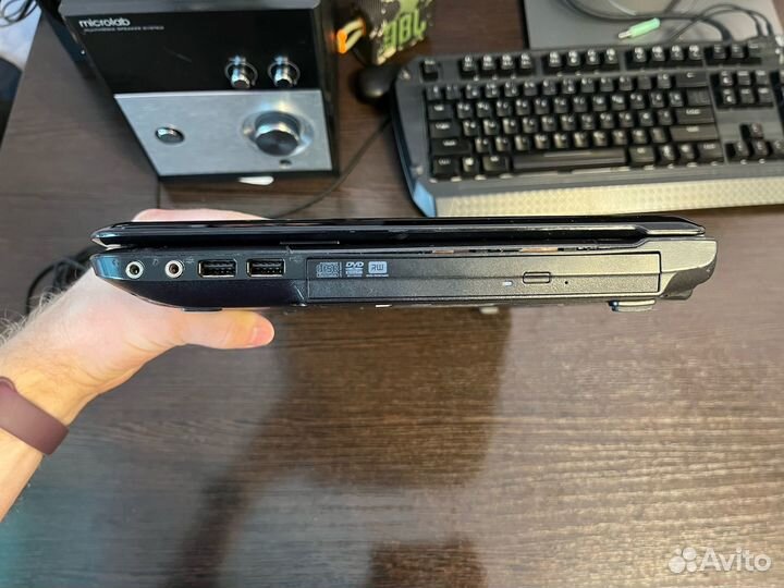 Ноутбук DNS Cl61 (13,3