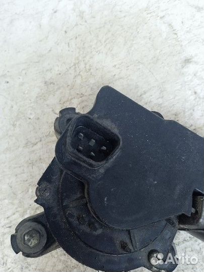 Моторчик стеклоочистителя передний