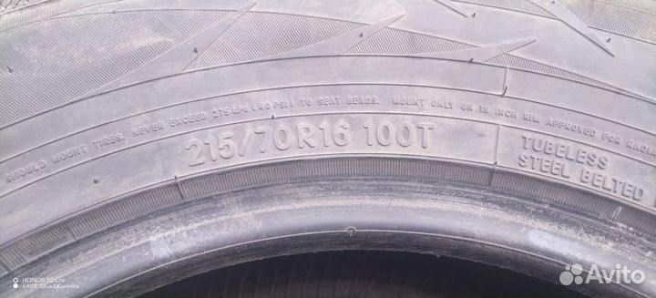 Observe X-10 215/70 R16