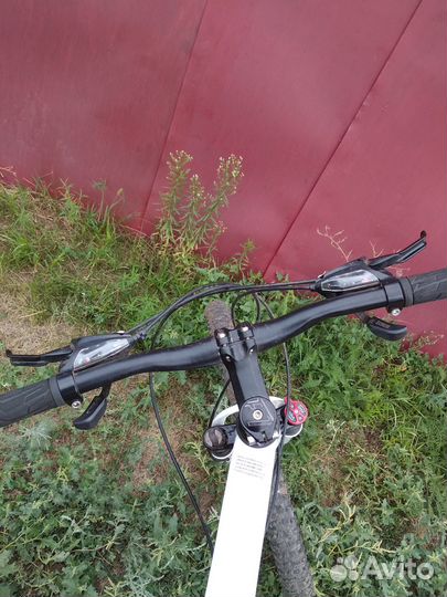 Велосипед BMW