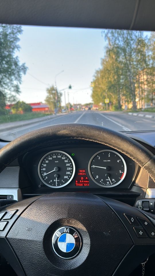 BMW 5 серия: фото владельца
