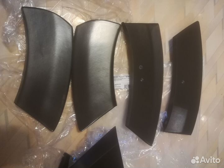 Накладка широкая на арку колес 8шт. Duster 10-14