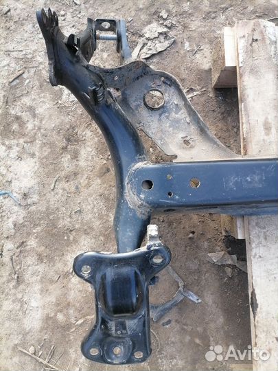 Балка задняя Skoda Octavia