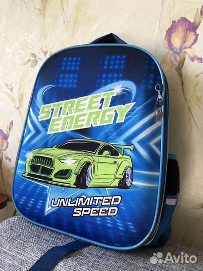 Школьный рюкзак