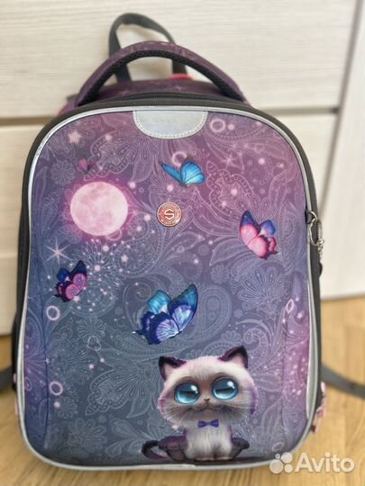 Рюкзак школьный с ортопедической спинкой