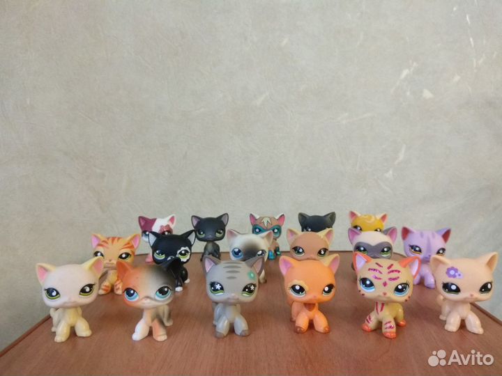 Стоячки LPS 23 шт. Кошки лпс