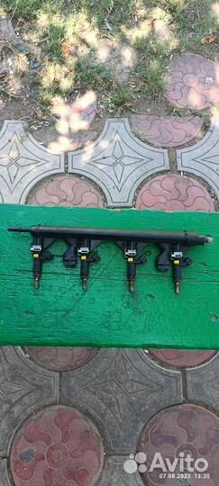 Рампа с форсунками на Пежо 308