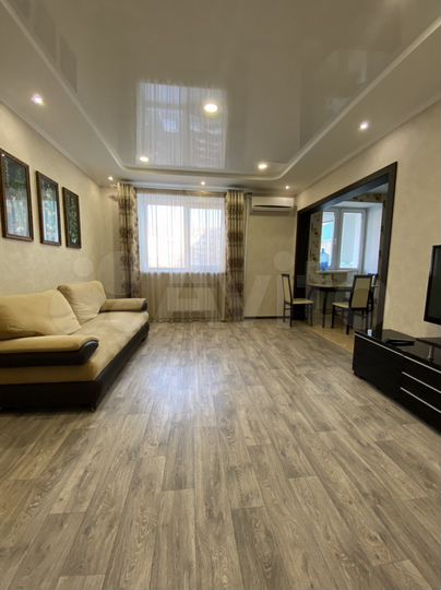 3-к. квартира, 98 м², 3/16 эт.
