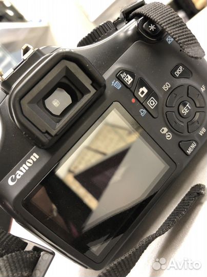 Зеркальный фотоаппарат canon 1100d